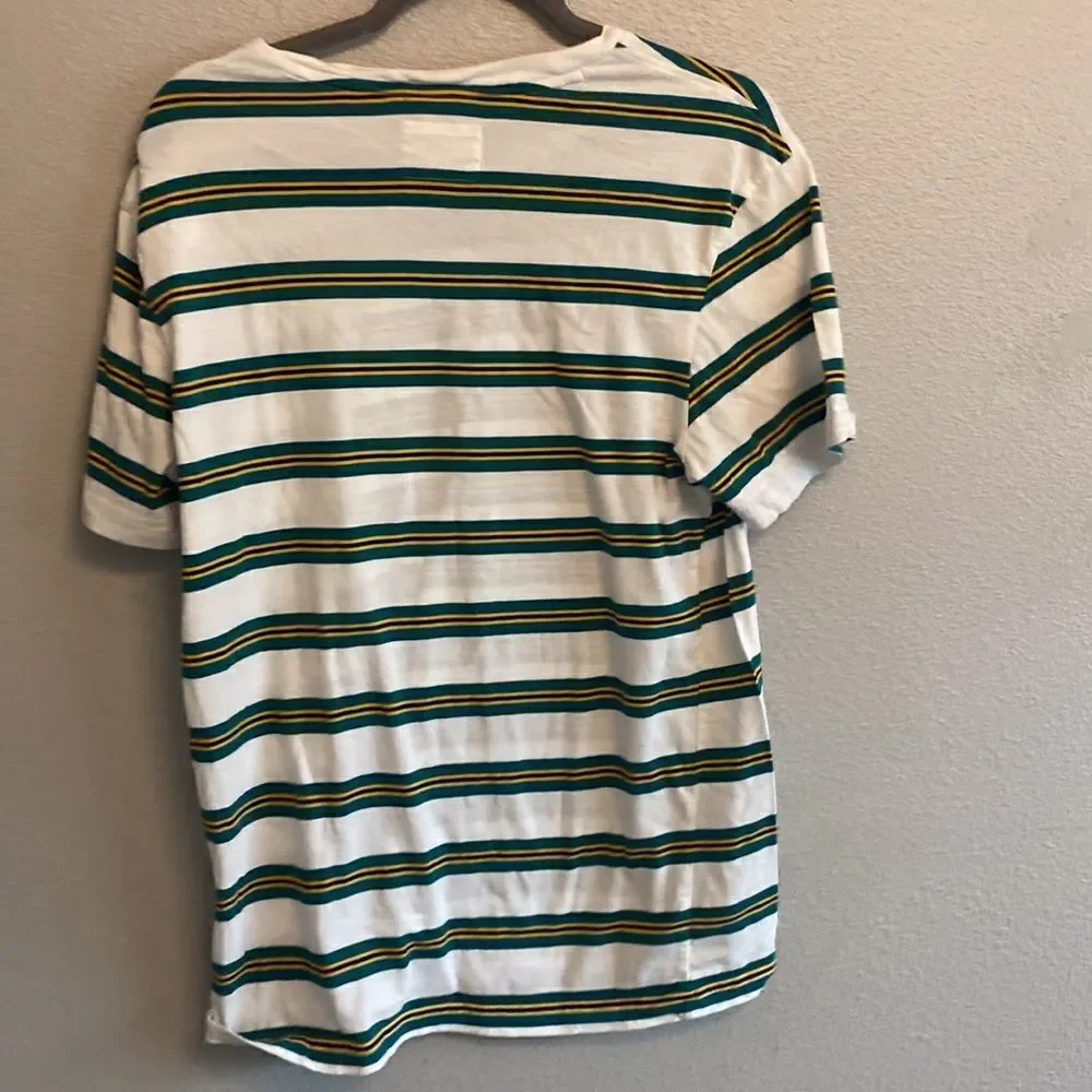 Guess- men’s striped tee- Size large - Picture 5 of 5